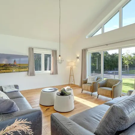 Holiday home 6 Bedroom Stunning In
