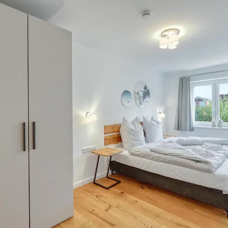 6 Bedroom Stunning In Casa vacanze *